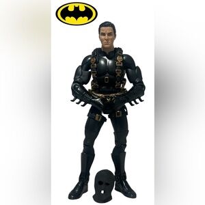 THE DARK KNIGHT BATMAN SURVIVAL SUIT CHARACTER DC MOVIE MASTERS ACTION FIGURE